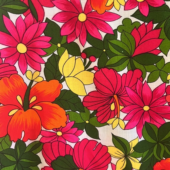 Vintage Hawaiian Print Dress - Picture 5 of 5